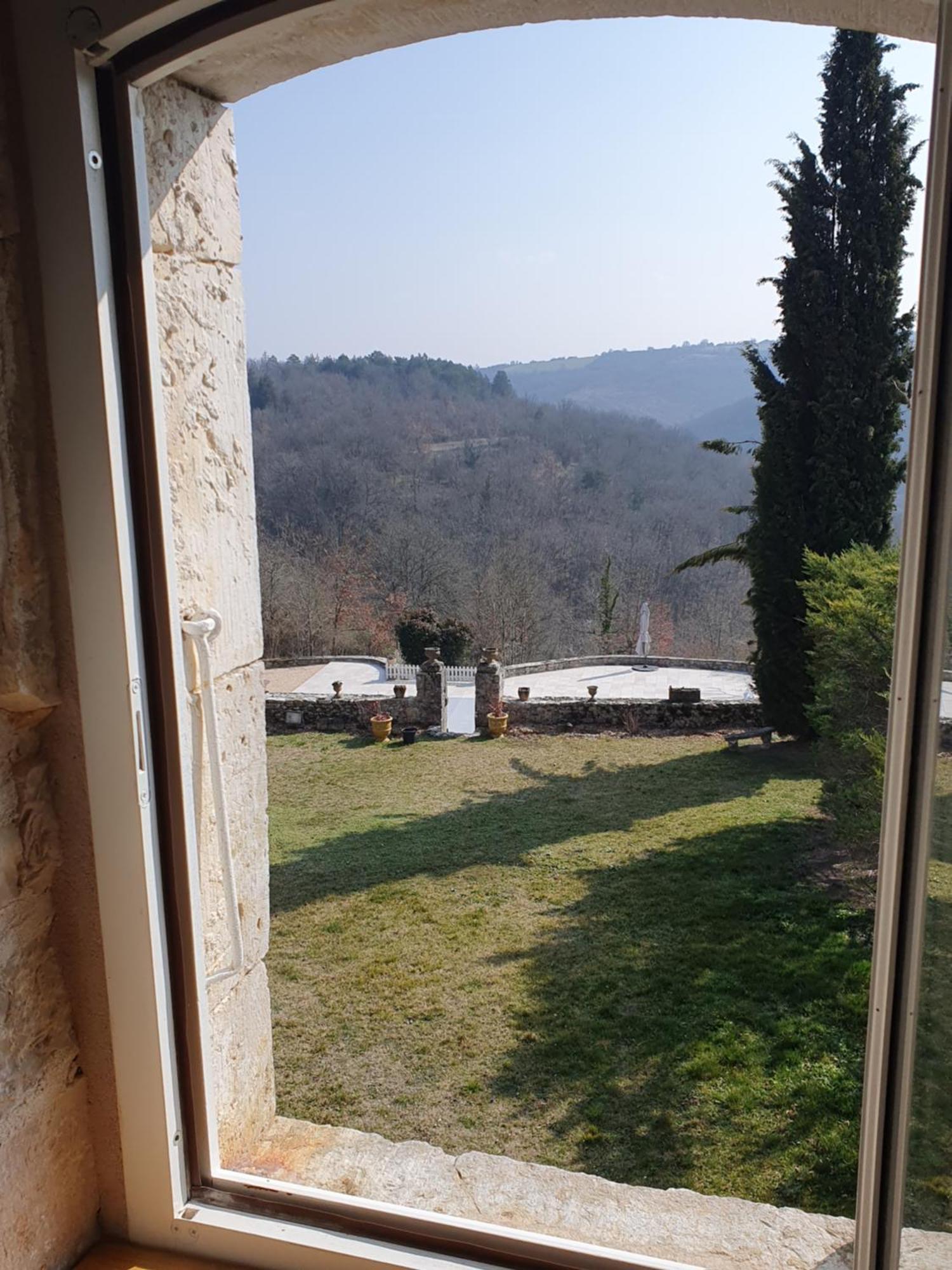 Les Pierres Lotoises - Chambre Dhotes Le Pigeonnier Reilhaguet Dış mekan fotoğraf